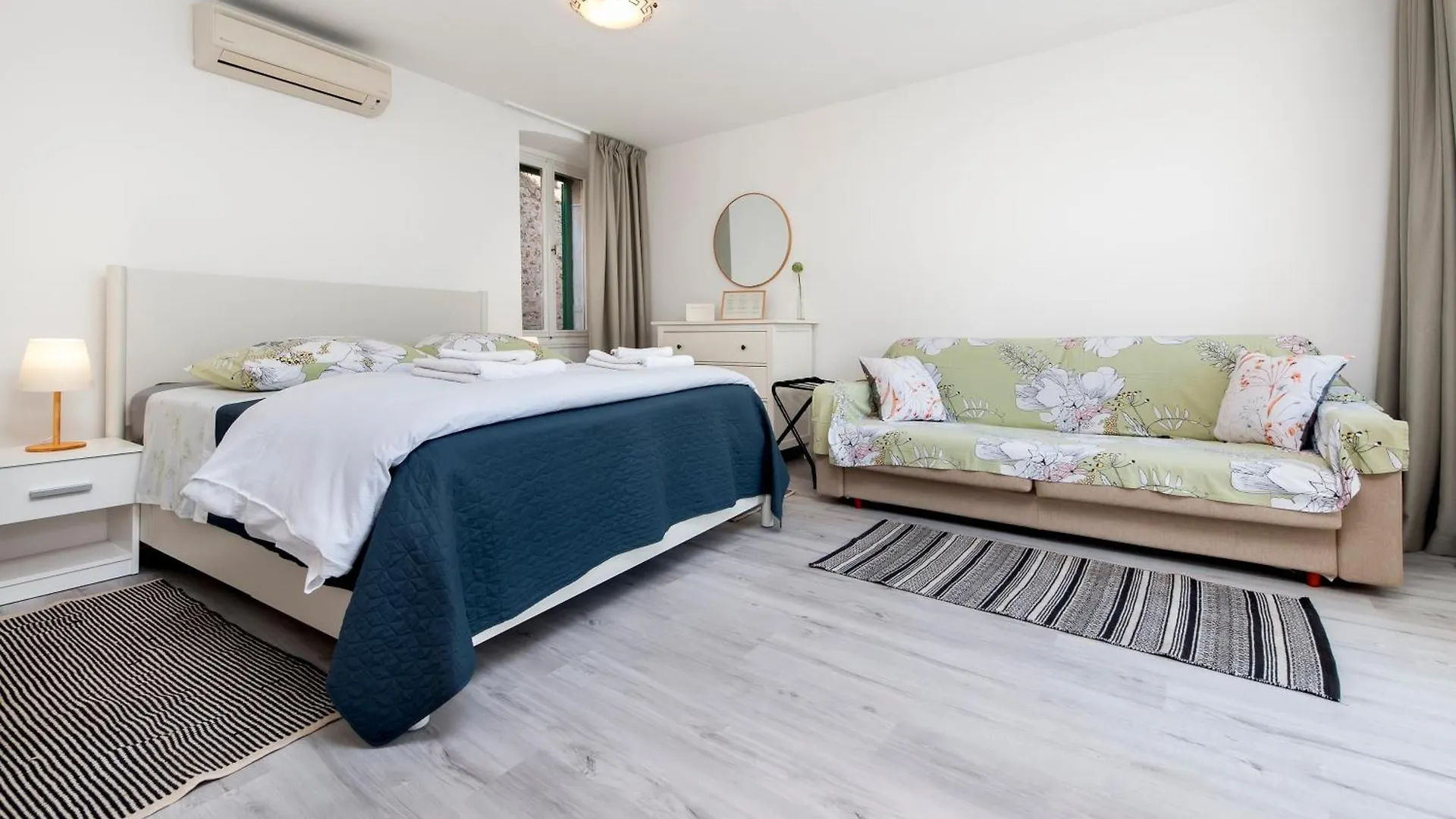 Apartment Stella Marina Sea View Free Parking Rovinj 0*,  Croatia
